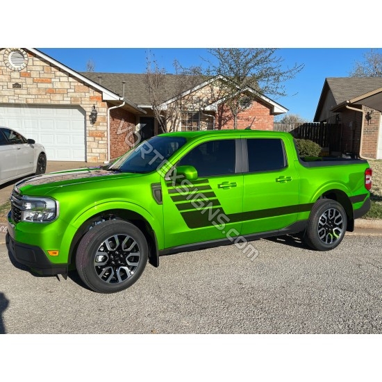 Ford Maverick side body speedway graphics