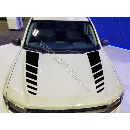 Ford Maverick Hood Graphic stripes