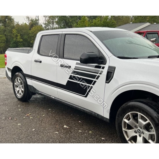 Ford Maverick speedway side body graphics