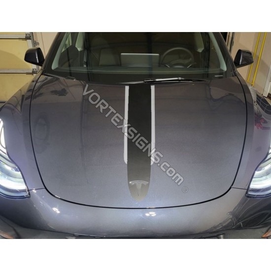 tesla model 3 hood stripe like a porsche