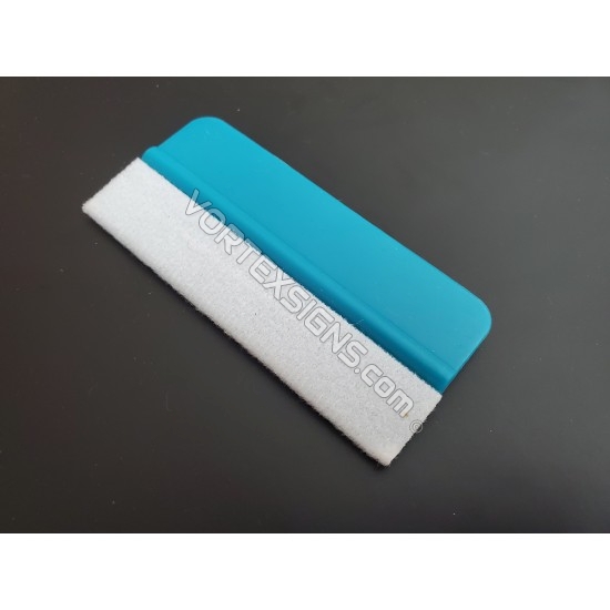 Installation Squeegee sticker